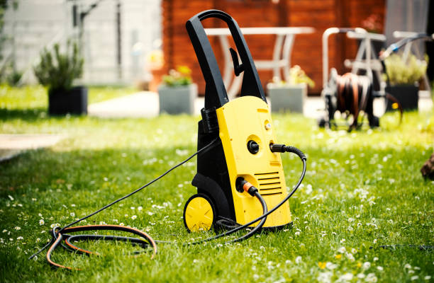 Spring Cleaning in Brownsville, OR